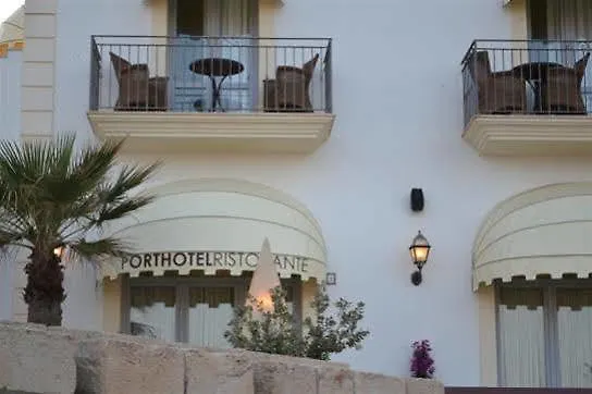 Porthotel Calandra Lampedusa