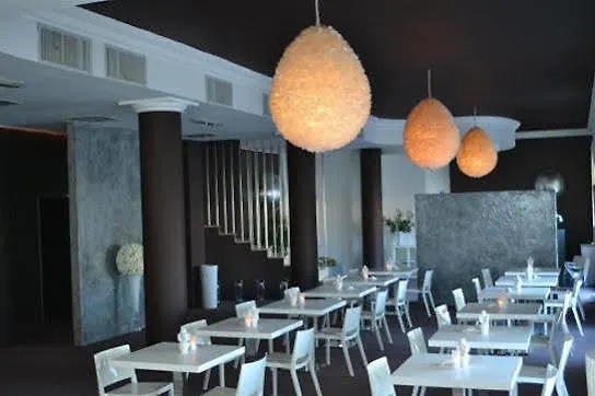 למפדוזה Porthotel Calandra מלון LMP